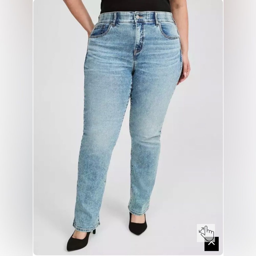 Torrid Rhinestone Bombshell Straight Super Soft High-Rise Jean size 24 short